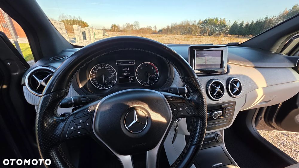 Mercedes-Benz Klasa B - 16