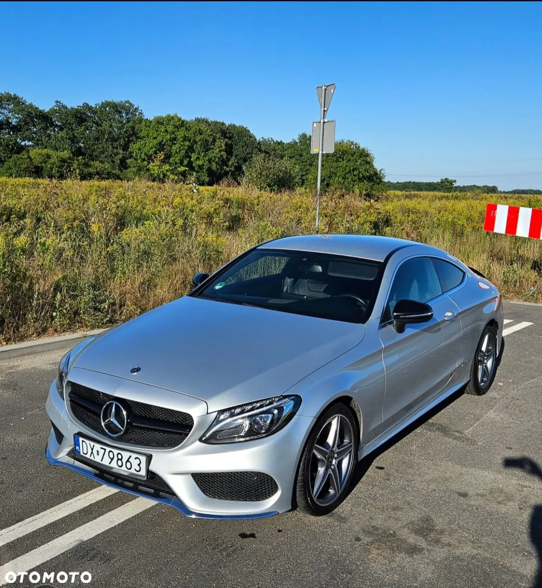 Mercedes-Benz Klasa C 200 Coupe 9G-TRONIC AMG Line - 3