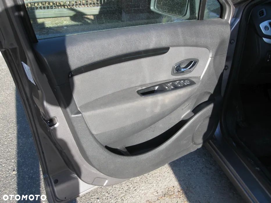 Renault Grand Scenic dCi 110 EDC Dynamique - 5