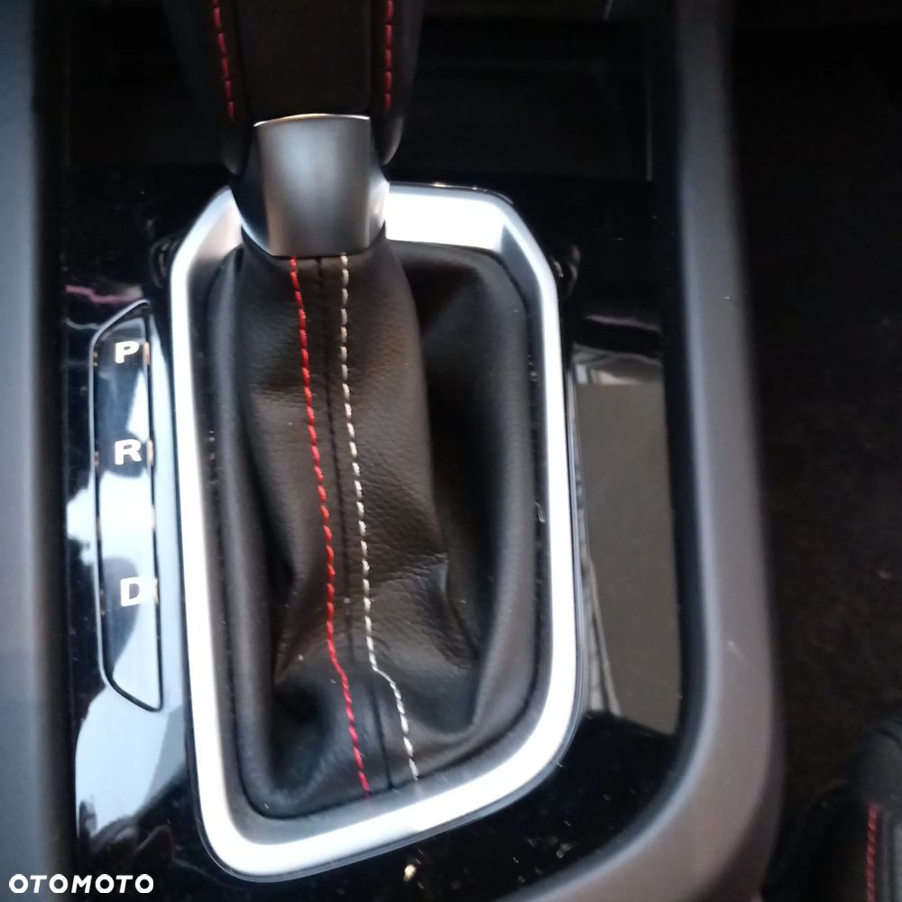 Renault Arkana 1.3 TCe mHEV R.S Line EDC - 27