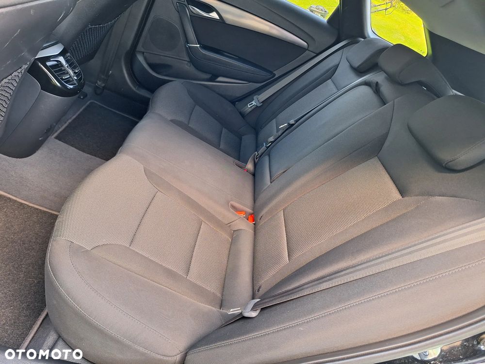 Hyundai i40 1.7 CRDi Comfort + - 15
