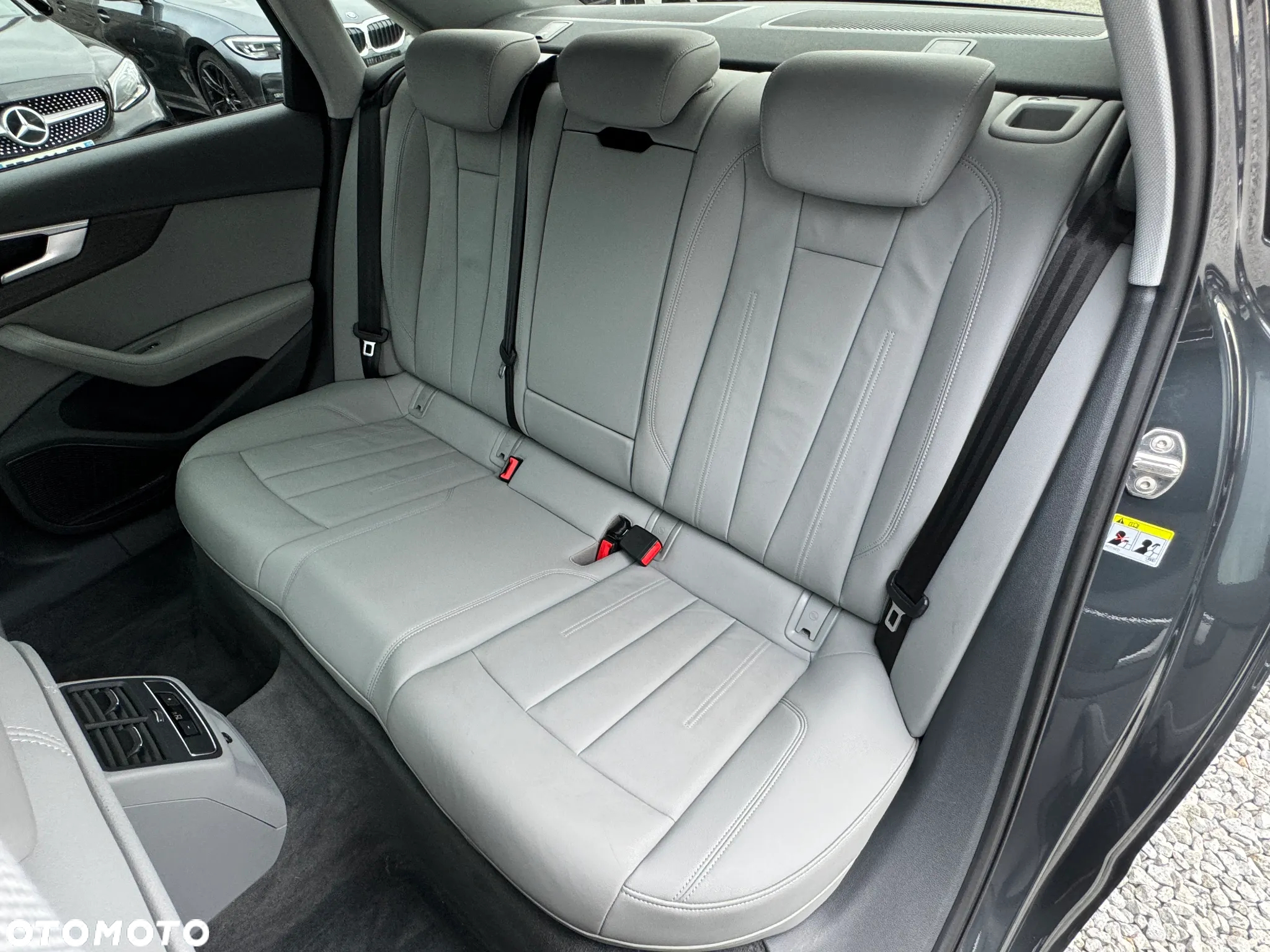 Audi A4 40 TDI Quattro S tronic - 33