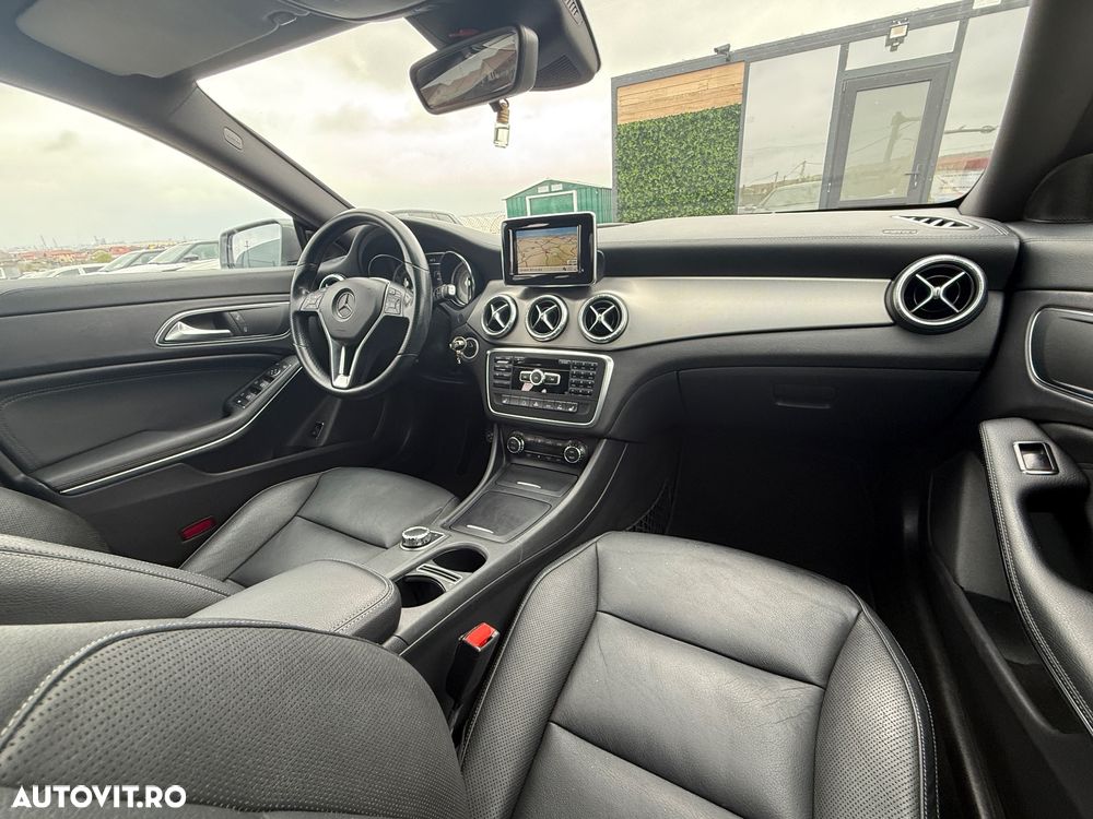 Mercedes-Benz CLA 220 - 8