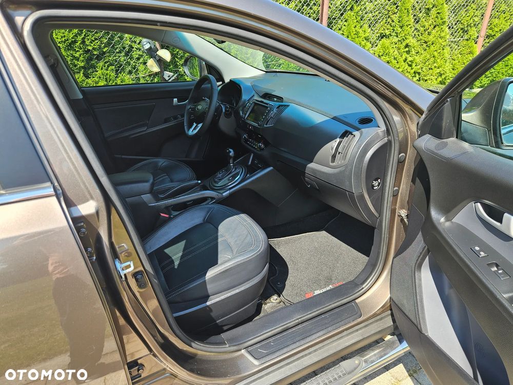 Kia Sportage 2.0 CRDI L AWD - 12