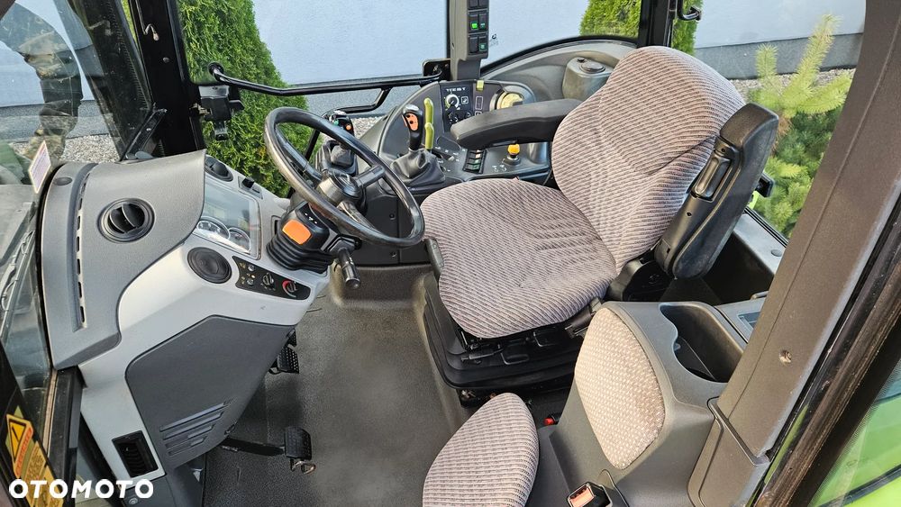 Claas Arion 410 - 9