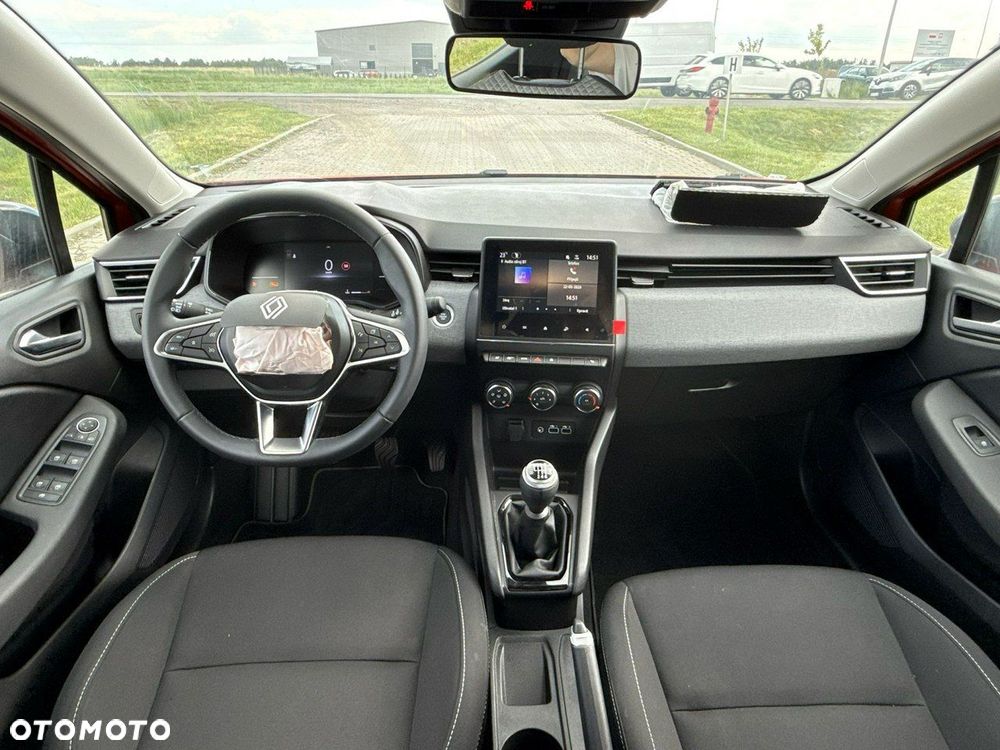 Renault Clio TCe 90 EVOLUTION - 26