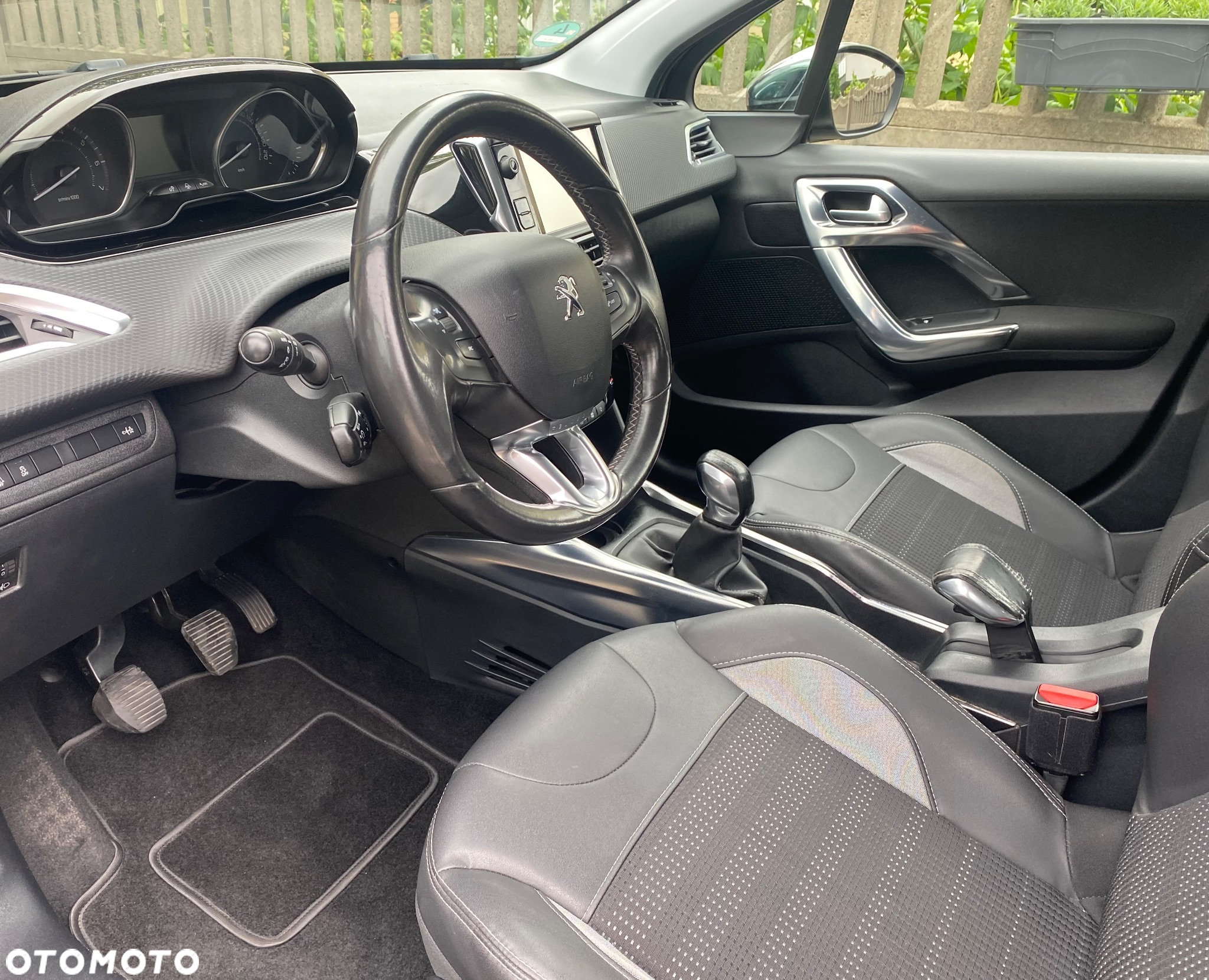 Peugeot 2008 1.6 VTi Allure - 12