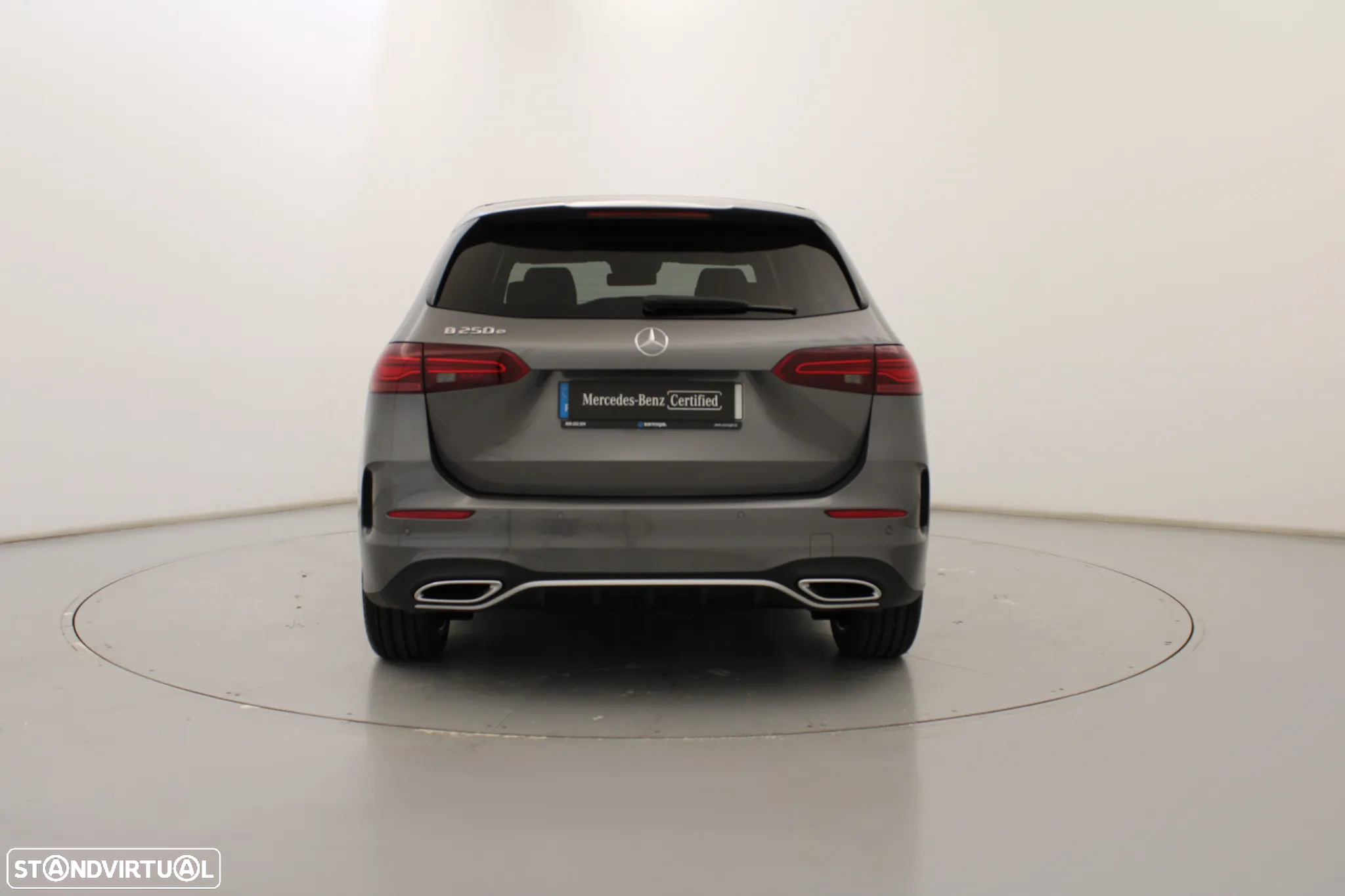 Mercedes-Benz B 250 e - 8