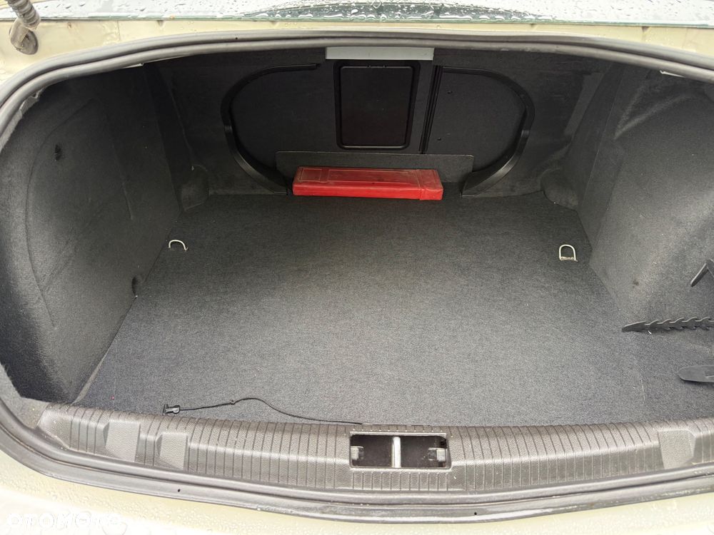 Opel Astra 1.6 - 32