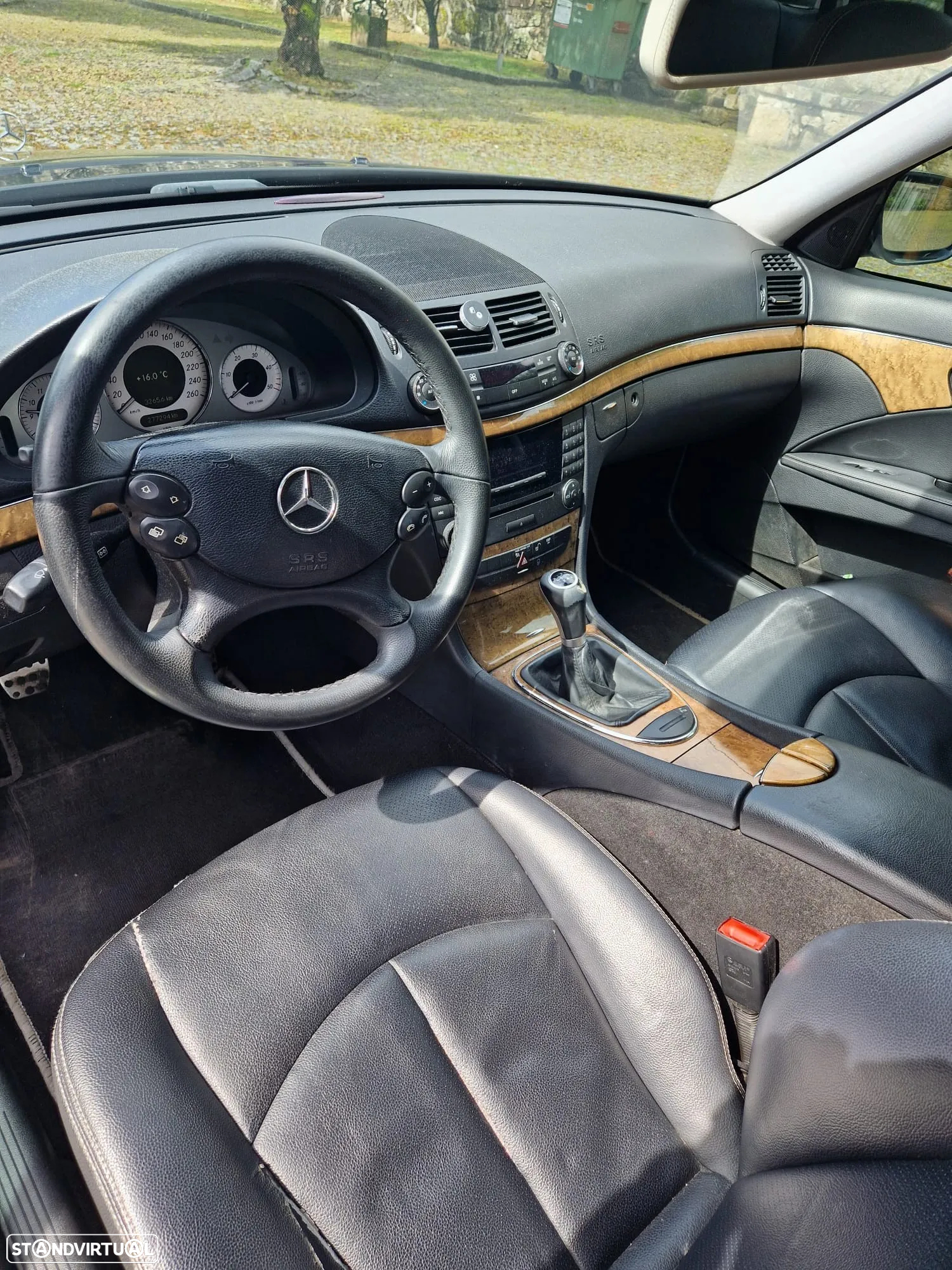 Mercedes-Benz E 220 CDi Executive II - 8