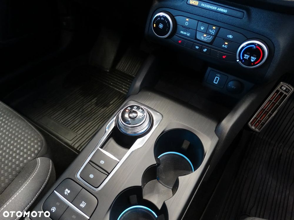 Ford Focus 1.0 EcoBoost SYNC Edition ASS PowerShift - 30