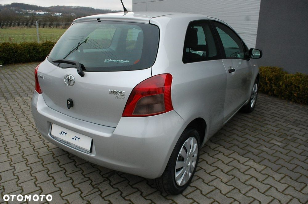 Toyota Yaris - 3