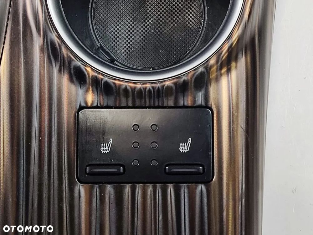 TOYOTA CAMRY 19-24r Ładowarka Indukcyjna Panel Tunelu Środkowego RÓŻNE KOLORY - 4