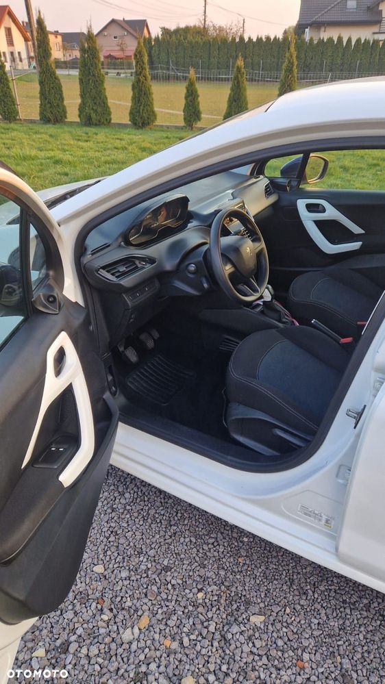 Peugeot 208 PureTech 68 Like - 9
