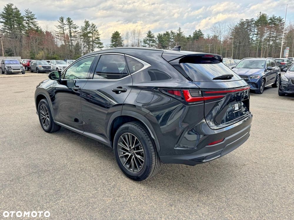 Lexus NX 350h F Sport AWD - 3