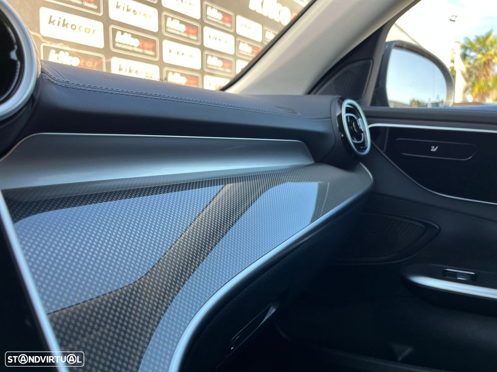 Mercedes-Benz C 300 e T 9G-TRONIC AMG Line - 30