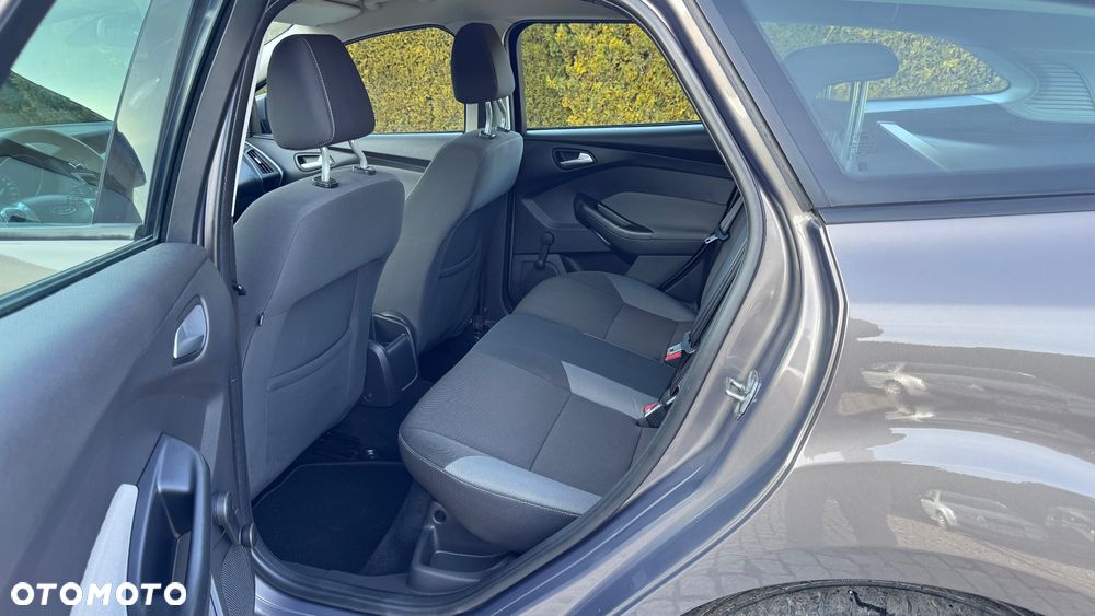 Ford Focus 1.0 EcoBoost Start-Stopp-System SYNC Edition - 28