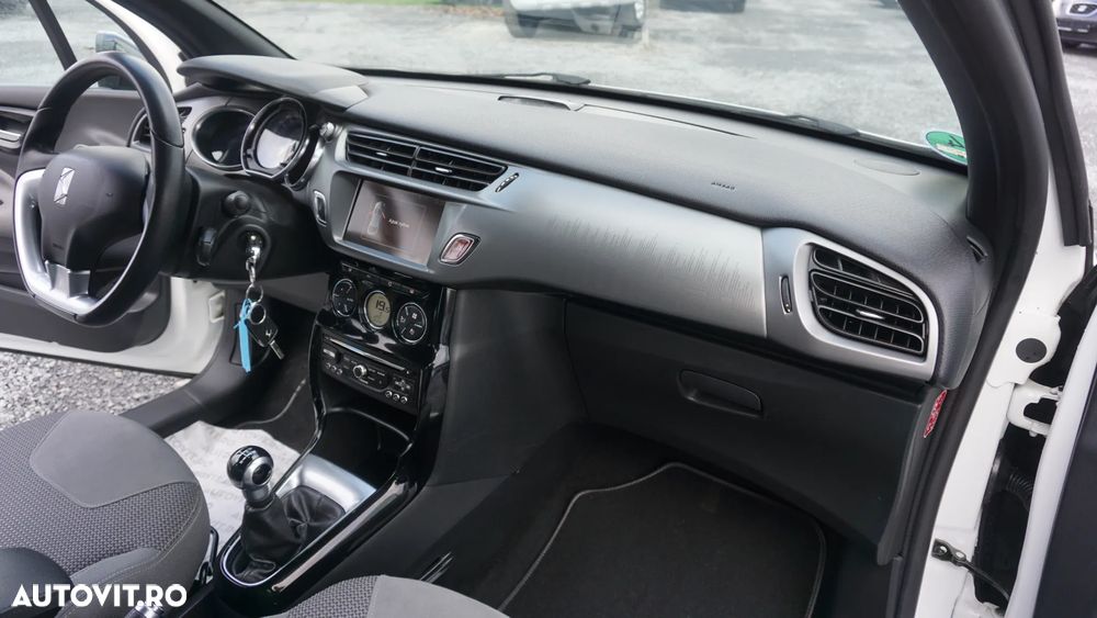 Citroën DS3 BlueHDi 100 So Paris - 13