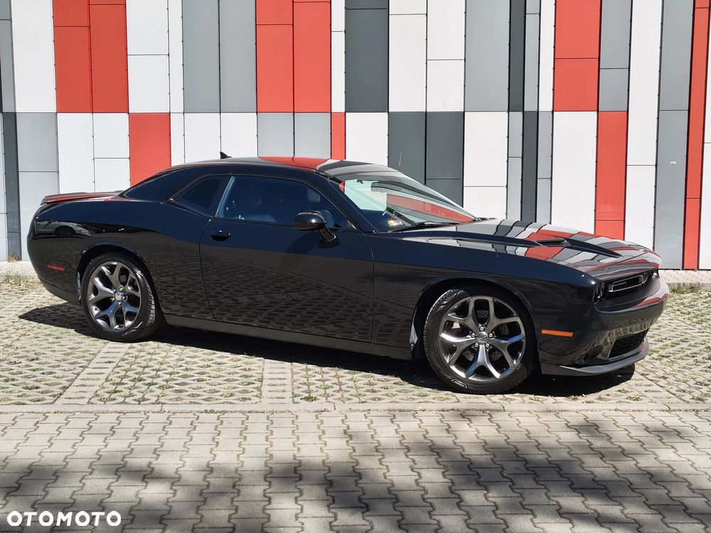 Dodge Challenger Automatik SXT Plus - 3