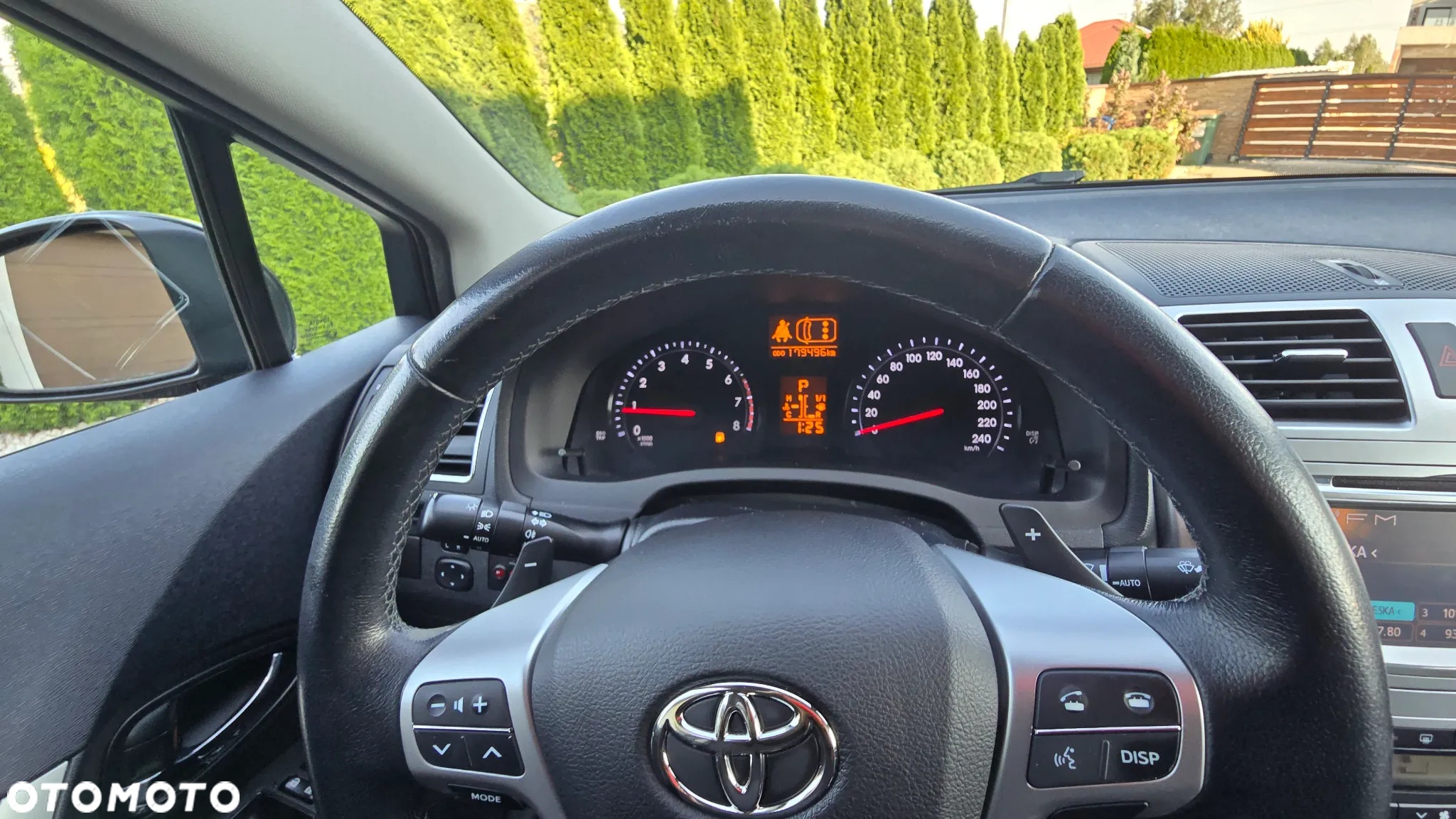 Toyota Avensis - 38