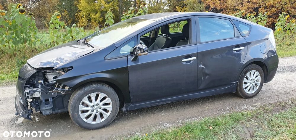 Toyota Prius 2014 photo 5