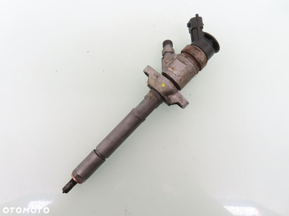 WTRYSKIWACZ PEUGEOT PARTNER II 1.6 HDi 0445110311 - 1