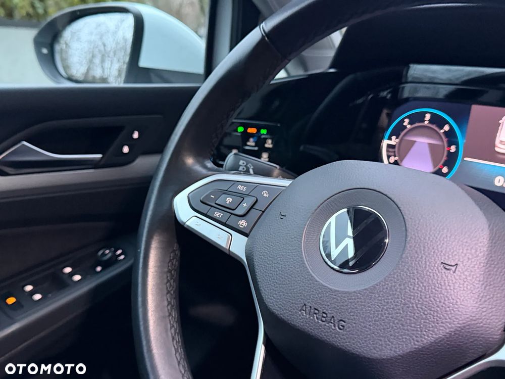 Volkswagen Golf 2.0 TDI SCR DSG Life - 16