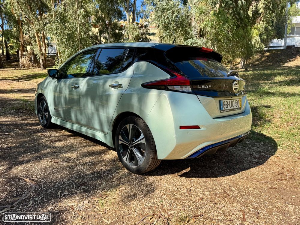 Nissan Leaf N-Connecta Two Tone - 3