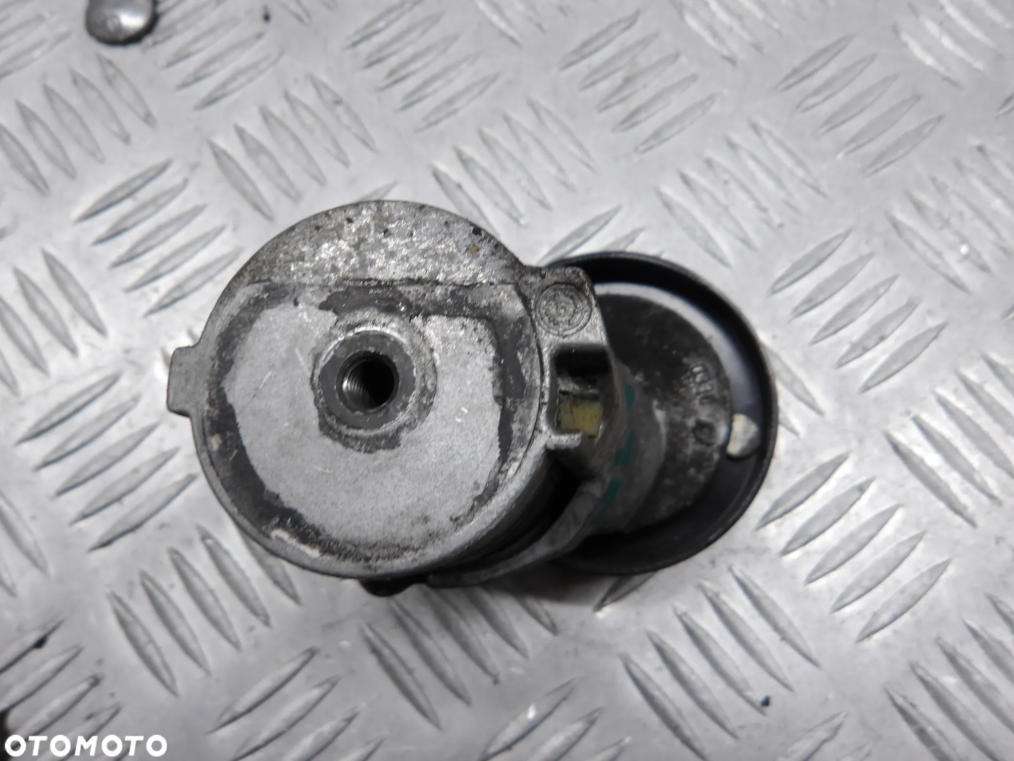 SEAT IBIZA III 02-05 HB 3D 1.9TDI NAPINACZ PASKA KLINOWEGO 038903315 - 4