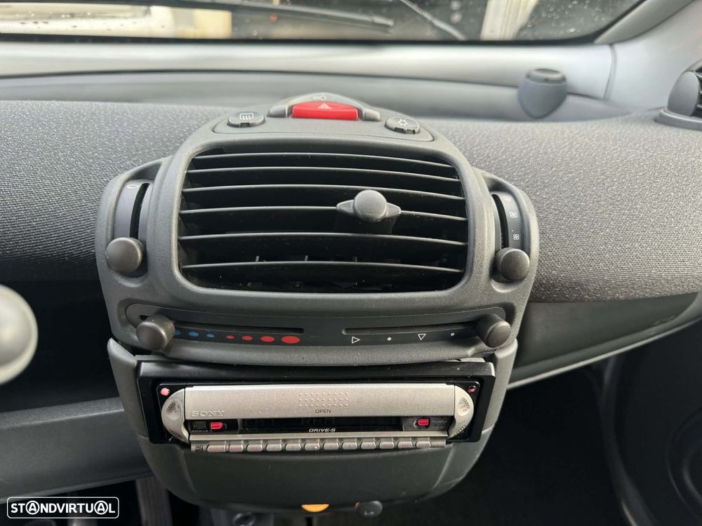 Smart ForTwo Coupé softtouch passion cdi - 14