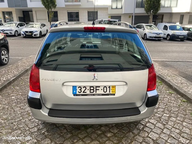 Peugeot 307 Break 1.4 16V XS Premium - 11