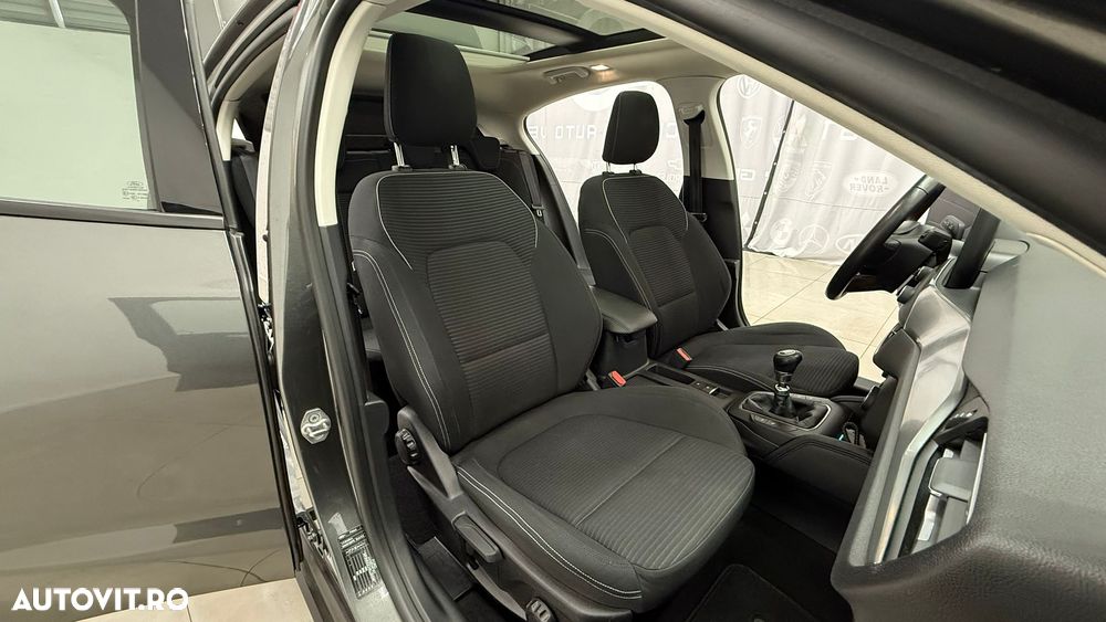 Ford Focus 1.5 EcoBlue Titanium Business - 22