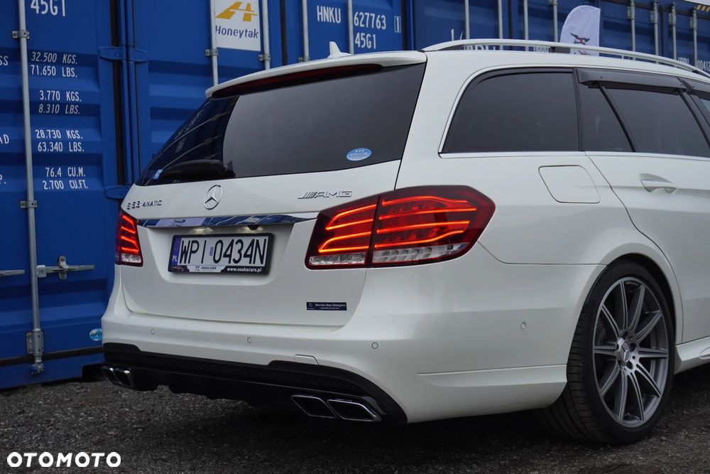 Mercedes-Benz Klasa E 63 AMG 4Matic AMG Speedshift MCT - 30