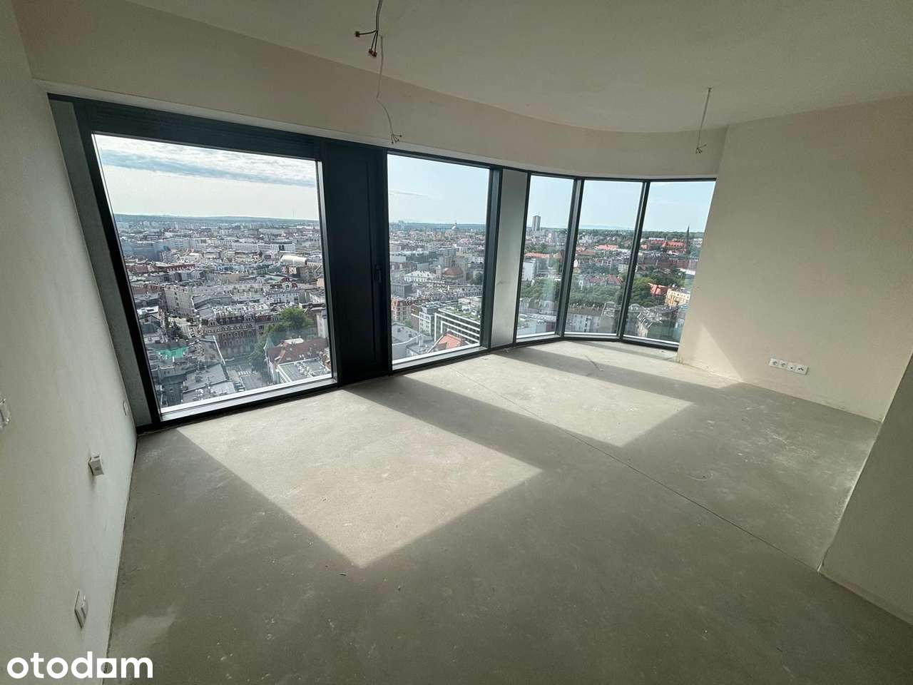 Mieszkanie w apartamentowcu z pięknym widokiem na rynek w Katowicach