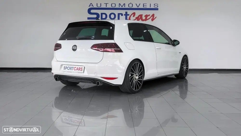 VW Golf - 13