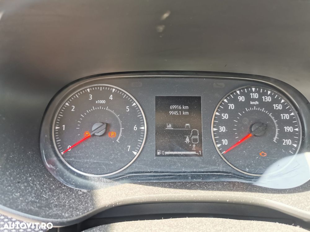 Dacia Sandero Stepway TCe 90 MT6 Comfort - 16