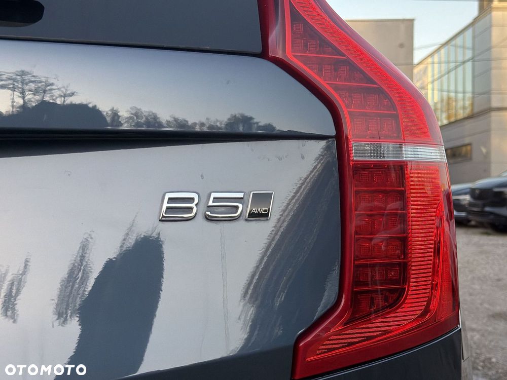 Volvo XC 90 - 28
