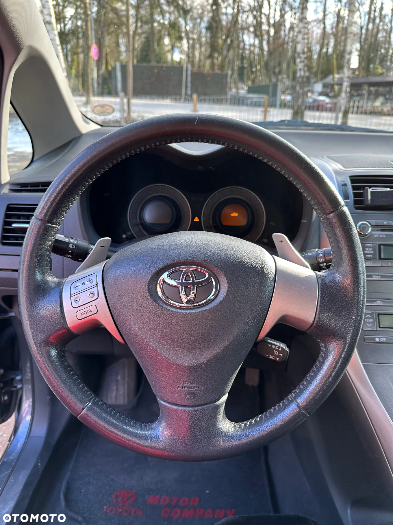Toyota Auris 1.6 VVT-i Luna MM - 10