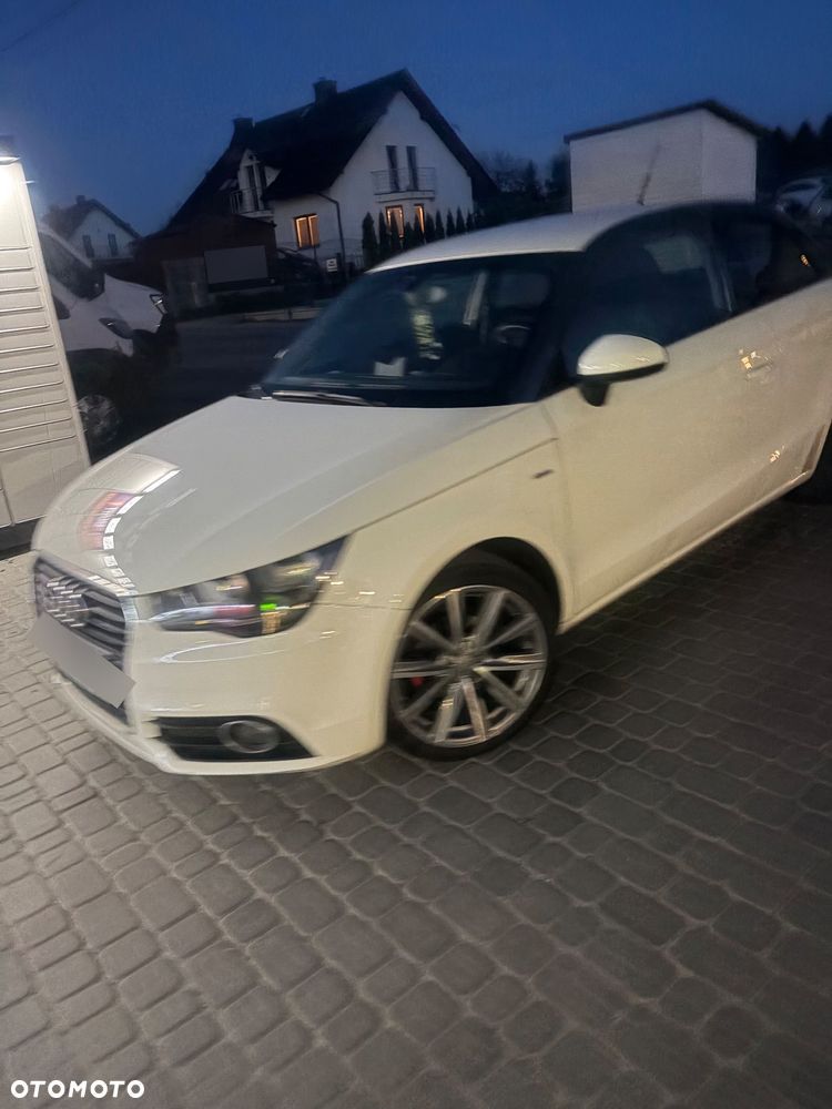 Audi A1 Sportback 1.6 TDI Ambition S tronic - 5
