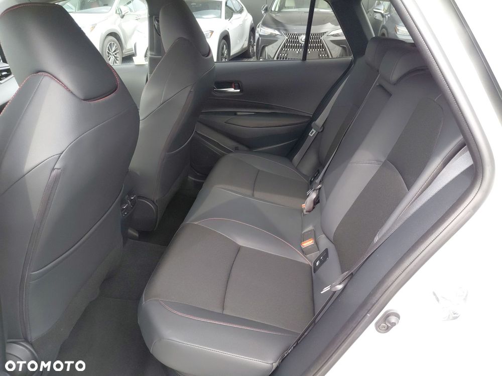 Toyota Corolla - 14