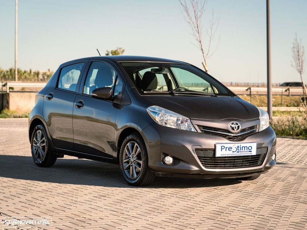 Toyota Yaris 1.33 VVT-i Comfort+P.Style - 3