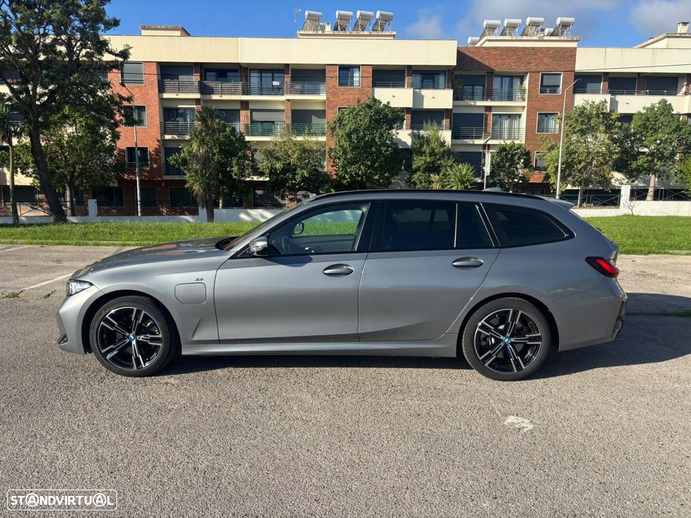 BMW 320 e Pack Desportivo M Auto - 20