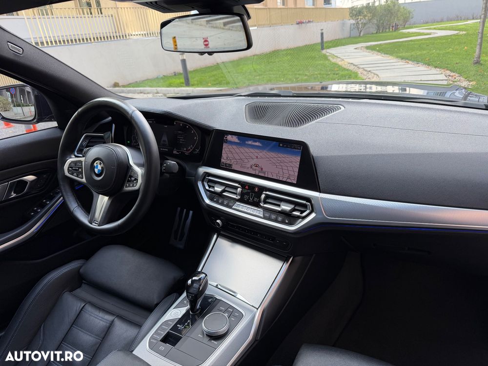 BMW Seria 3 320d xDrive AT MHEV - 17