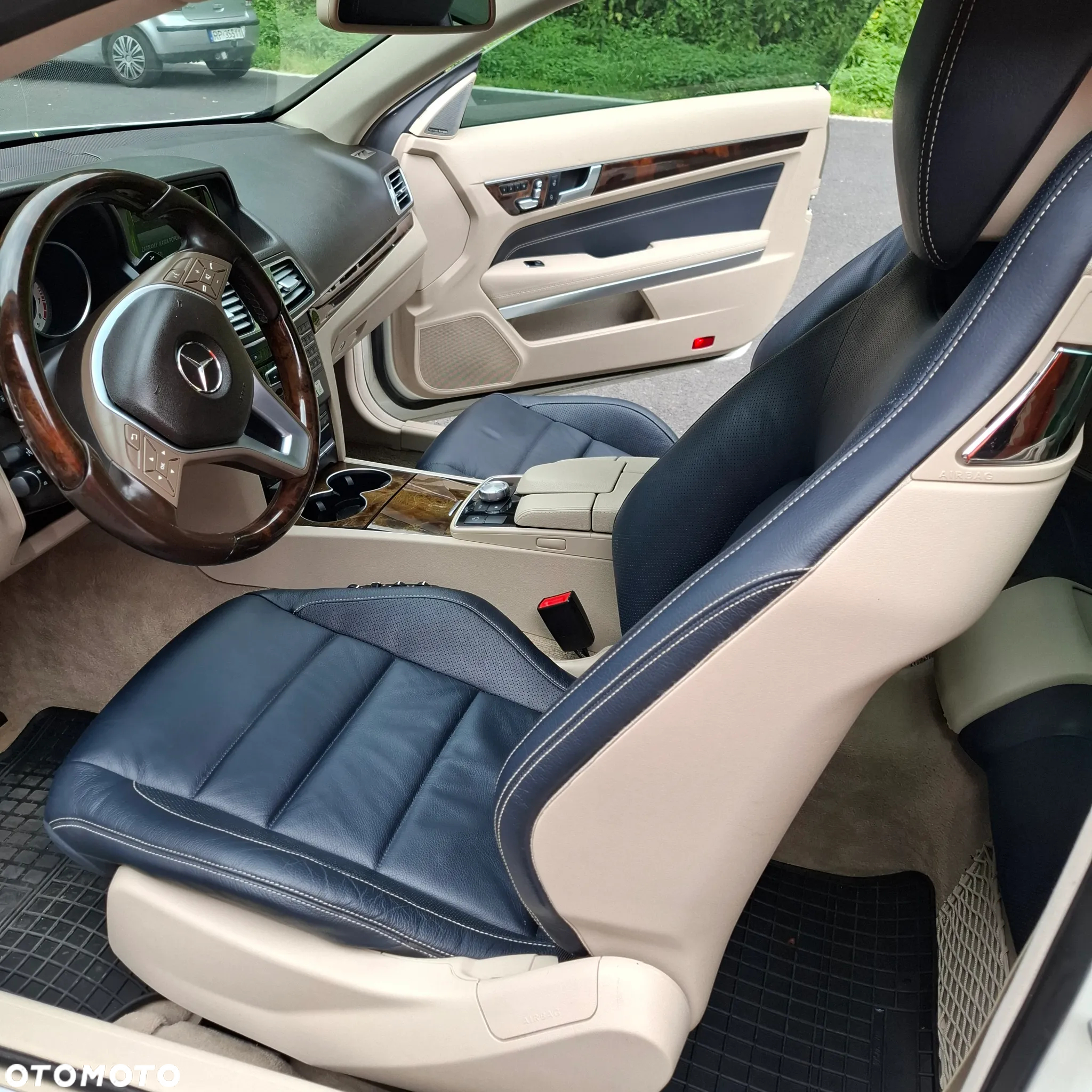 Mercedes-Benz Klasa E 350 - 17