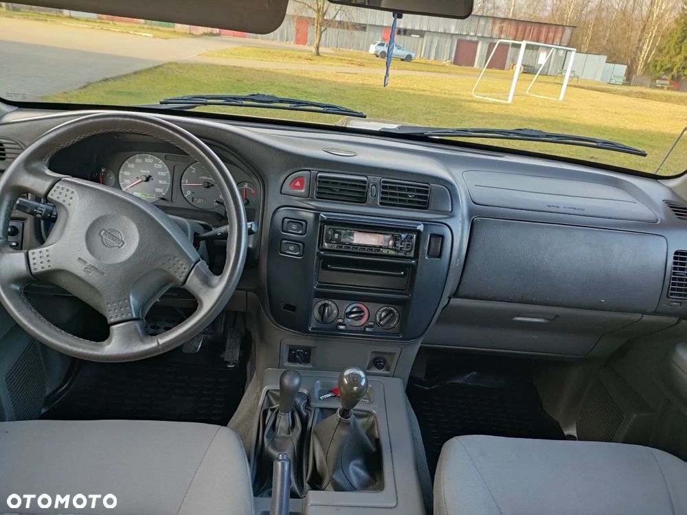 Nissan Patrol - 11