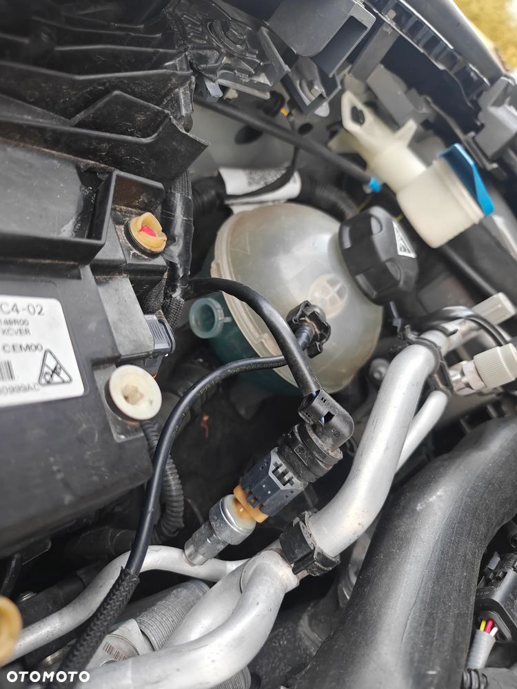 Peugeot 408 1.6 Plug-In Hybrid 180 GT EAT8 - 20
