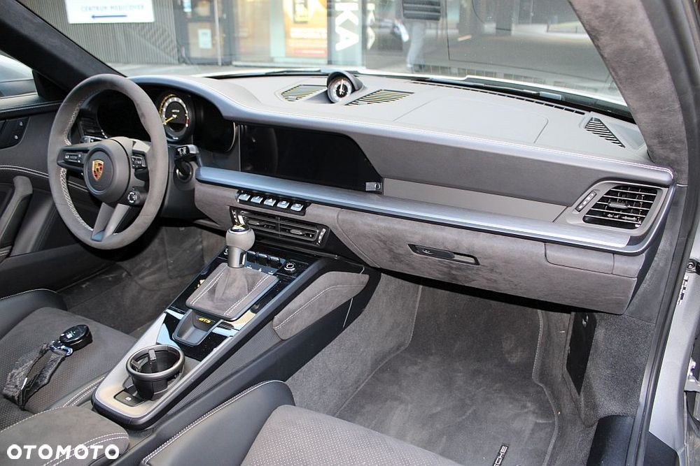 Porsche 911 GT3 - 26