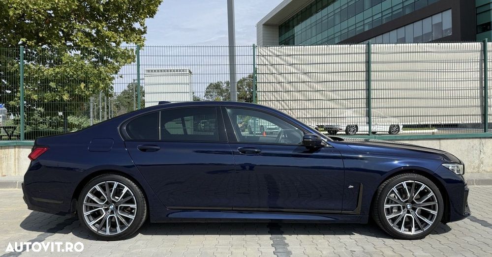 BMW Seria 7 730d xDrive MHEV - 3