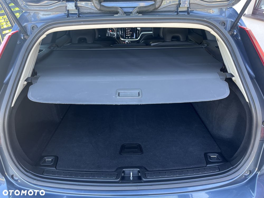Volvo V60 D3 Momentum - 8