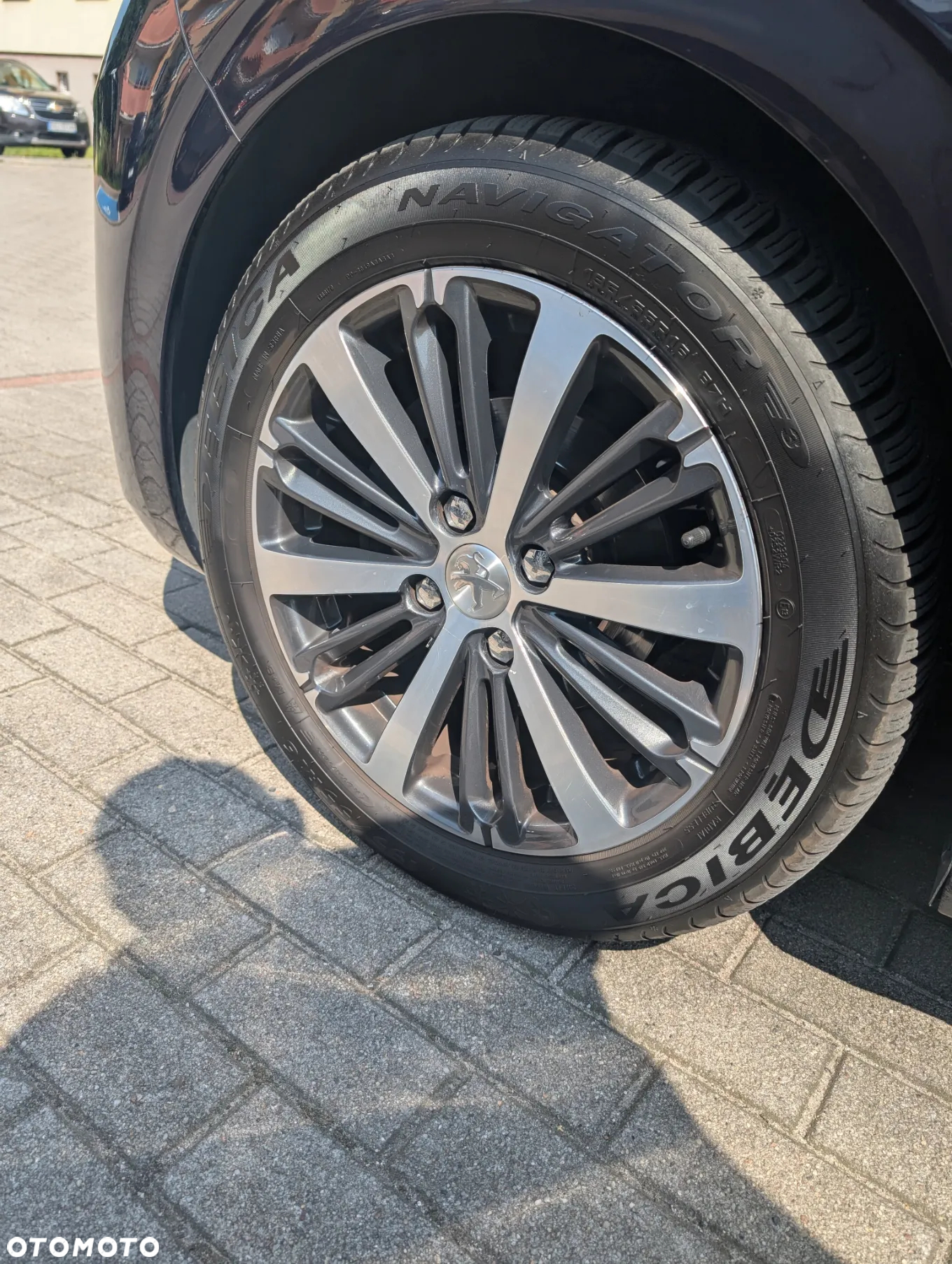 Peugeot 208 1.2 PureTech Allure - 11